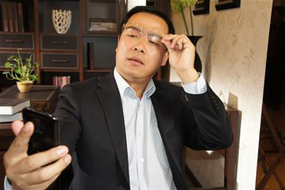 戴傳統老花鏡看遠一片模糊，老花鏡怎么配？